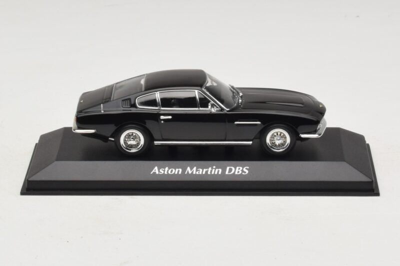 Aston Martin DBS Noir Maxichamps 1:43 940137601 Métal