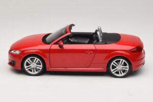 Audi TT 8J Roadster Tango Red Minichamps 1:18 5011400525 Métal — image 4 sur 8