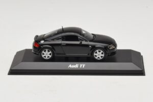 Audi TT 8N Noir Maxichamps 1:43 940017221 Diecast