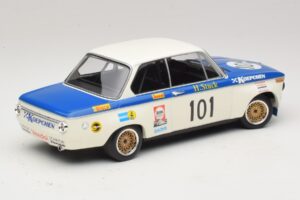 BMW 2002 #101 Koepchen H-J. Stuck Internationales ADAC 500km Eifelpokalrennen 1971 Minichamps 1:18 155702701 Diecast — image 2 sur 6