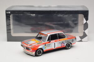 BMW 2002 Ti #1 Team Leru S. Manhalter 1000km Osterreichring Winner 1974 Minichamps 1:18 155742601 Diecast — image 6 sur 6