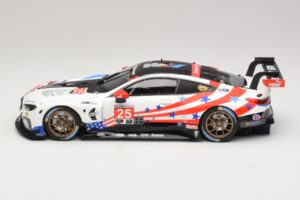 BMW M8 GTE #25 BMW Team RLL B. Auberlen / A. Sims 6 Hours of Watkins Glen 2018 Minichamps 1:18 155182995 Diecast — image 3 sur 6