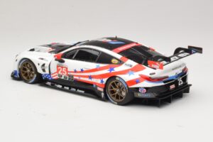 BMW M8 GTE #25 BMW Team RLL B. Auberlen / A. Sims 6 Hours of Watkins Glen 2018 Minichamps 1:18 155182995 Diecast — image 5 sur 6
