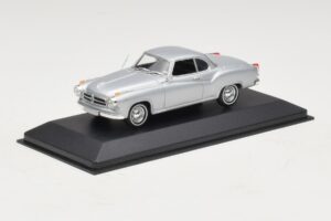 Borgward Isabella Coupé Argent Minichamps 1:43 400096031 Métal — image 2 sur 5