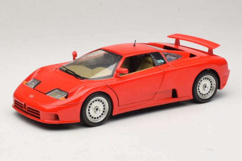 Bugatti EB110 Rouge Bburago 1:18 3055-P1 Métal