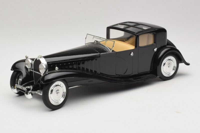 Bugatti Royale Noir Solido 1:18 8001 Métal