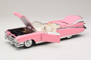 Cadillac Eldorado Biarritz Rose Maisto 1:18 31813-P1 Métal — image 2 sur 8