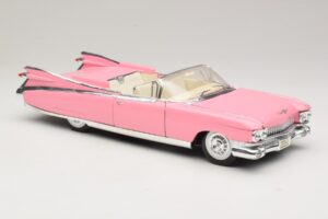 Cadillac Eldorado Biarritz Rose Maisto 1:18 31813-P1 Métal — image 6 sur 8