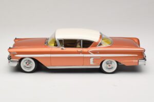 Chevrolet Bel Air Impala Coupe Cuivre & Crème KK-Scale 1:18 KKDC181591 Métal — image 3 sur 6