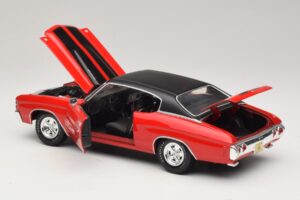 Chevrolet Chevelle SS454 Rouge Maisto 1:18 31890-P1 Métal — image 5 sur 8