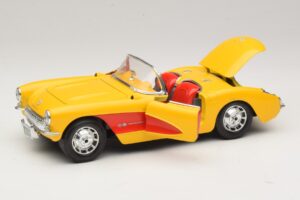 Chevrolet Corvette C1 Cabriolet Jaune Rouge Bburago 1:18 3034-M2 Métal — image 2 sur 8