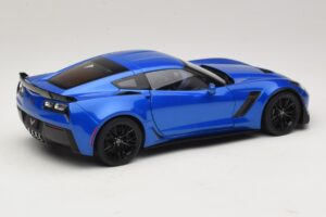 Chevrolet Corvette C7 Z06 Laguna Blue Tintcoat AUTOart 1:18 71265 Composite — image 3 sur 8