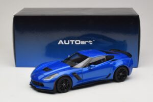 Chevrolet Corvette C7 Z06 Laguna Blue Tintcoat AUTOart 1:18 71265 Composite — image 8 sur 8