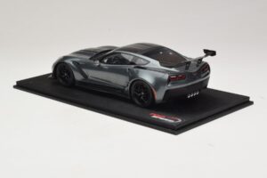 Chevrolet Corvette C7 ZR-1 Shadow Grey Metallic TopSpeed 1:18 TS0148 Résine — image 5 sur 6