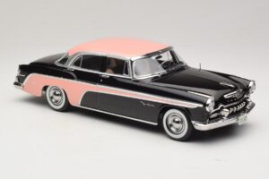 DeSoto Fireflite Sedan Noir & Rose KK-Scale 1:18 KKDC181542 Métal — image 4 sur 6