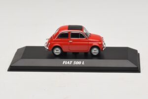 Fiat 500 L Rouge Maxichamps 1:43 940121600 Diecast