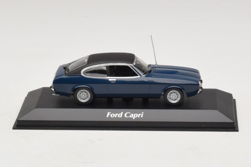 Ford Capri II Bleu Foncé Maxichamps 1:43 940081201 Métal