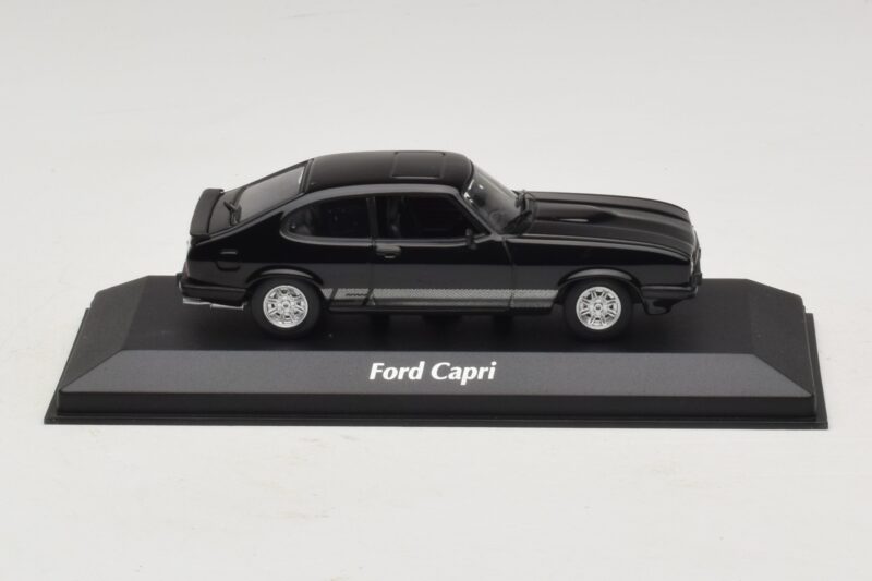 Ford Capri III Noir Maxichamps 1:43 940082220 Diecast