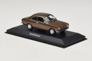 Ford Escort Mk1 Marron Métallisé Maxichamps 1:43 940081000 Métal — image 3 sur 5