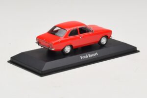 Ford Escort Mk1 Rouge Maxichamps 1:43 940081001 Diecast — image 2 sur 5