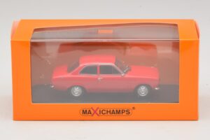 Ford Escort Mk1 Rouge Maxichamps 1:43 940081001 Diecast — image 5 sur 5