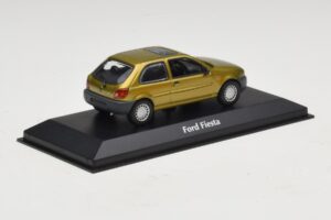 Ford Fiesta Mk4 Or Maxichamps 1:43 940085060 Diecast — image 2 sur 5