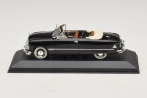 Ford FL Cabriolet Noir Minichamps 1:43 400082231 Métal