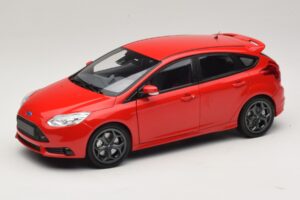Ford Focus ST Mk2 Rouge Minichamps 1:18 110082002 Métal