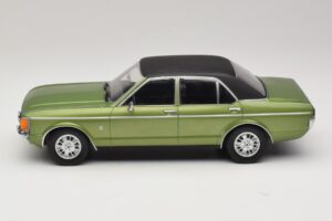 Ford Granada Mk1 Vert Métallisé & Noir MCG 1:18 MCG18569 Métal — image 3 sur 6