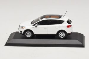 Ford Kuga Mk1 Blanc Édition Concessionnaire Minichamps 1:43 KUGA002 Métal