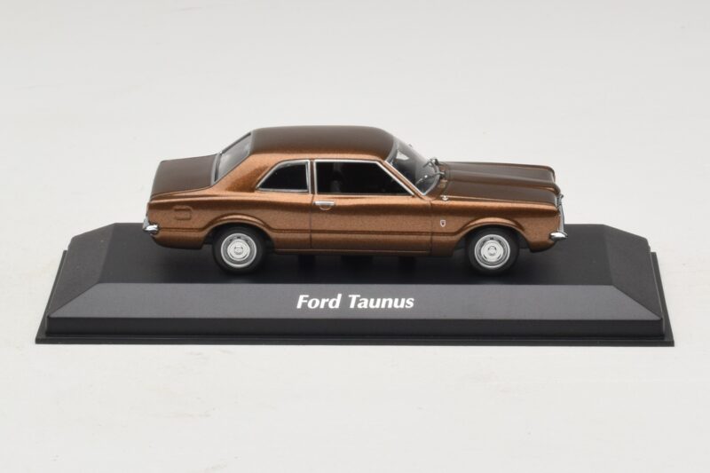 Ford Taunus TC Marron Métallisé Maxichamps 1:43 940081300 Diecast