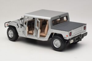 Hummer H1 Hardtop Argent Maisto 1:18 36857 Métal — image 5 sur 8