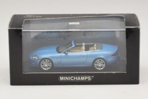 Jaguar XK X150 Cabriolet Bleu Clair Métallisé Minichamps 1:43 400130530 Métal — image 5 sur 5