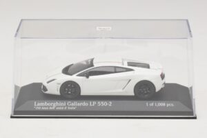 Lamborghini Gallardo LP550-2 Tricolore Blanc Minichamps 1:43 400103801 Métal — image 4 sur 5