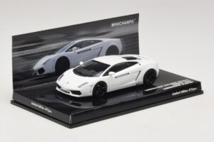 Lamborghini Gallardo LP560-4 Academy Blanc Minichamps 1:43 436103801 Métal — image 2 sur 5