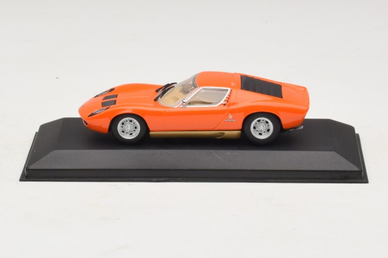 Lamborghini Miura P400 Orange Minichamps 1:43 430103002 Métal