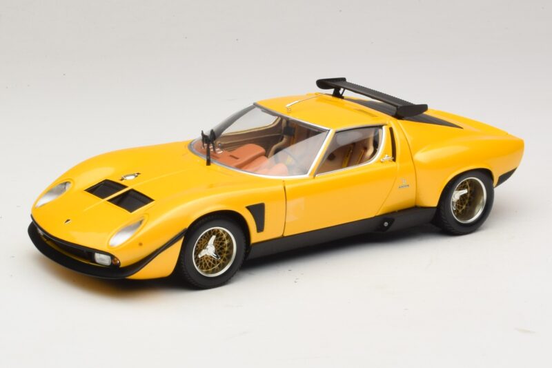 Lamborghini Miura SVR Jaune & Noir Kyosho 1:18 08319GY Métal