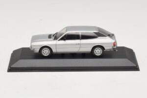 Lancia Beta HPE Argent Minichamps 1:43 400125711 Métal