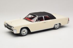 Lincoln Continental Convertible Blanc John F. Kennedy KK-Scale 1:18 KKDC181523 Métal — image 2 sur 7