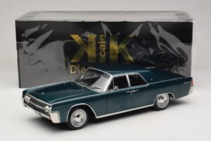 Lincoln Continental Vert Foncé Métallisé Matrix Reloaded & Revolutions KK-Scale 1:18 KKDC181481 Métal — image 6 sur 6