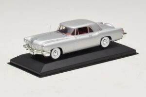 Lincoln Continental Mark II Argent Minichamps 1:43 400082301 Métal — image 2 sur 4