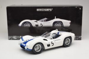 Maserati Tipo 61 #5 Camoradi S. Moss / D. Gurney 1000km Nurburgring Winner 1960 Minichamps 1:12 120601205 Métal — image 8 sur 8