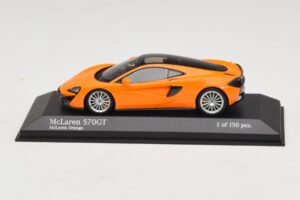 McLaren 570GT Orange Minichamps 1:43 537154521 Diecast