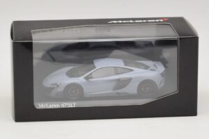 McLaren 675LT Ceramic Grey Minichamps 1:43 537154420 Diecast — image 5 sur 5