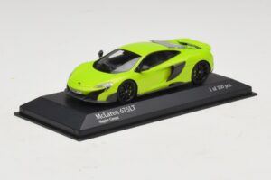 McLaren 675LT Napier Green Minichamps 1:43 537154422 Diecast — image 2 sur 5