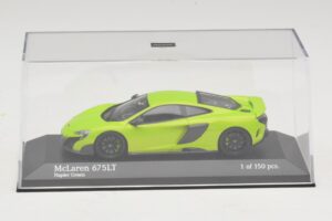 McLaren 675LT Napier Green Minichamps 1:43 537154422 Diecast — image 4 sur 5