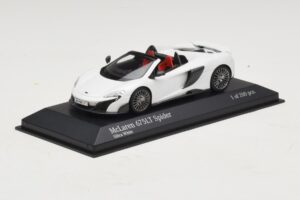 McLaren 675LT Spider Silica White Minichamps 1:43 537154432 Diecast — image 2 sur 5