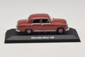 Mercedes 180 W120 Rouge Maxichamps 1:43 940033101 Diecast