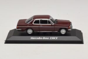 Mercedes 230 CE C123 Rouge Maxichamps 1:43 940032221 Diecast