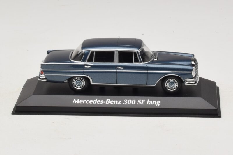 Mercedes 300 SE W112 Lang Bleu Métallisé Maxichamps 1:43 940035200 Métal